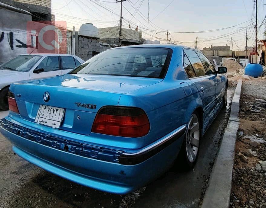 بي ام دبليو الفئة 7